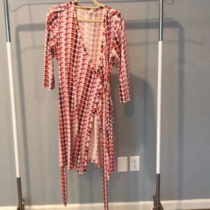 Banana republic chevron rap dress.